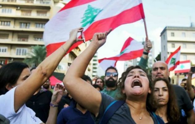Βυθίζεται «σαν πλοίο» ο Λίβανος από την πολιτική κρίση