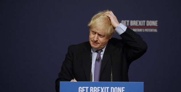 Σάστισε ο Τζόνσον: Ψάχνει δημοσιογράφους να του κάνουν ερώτηση (βίντεο)