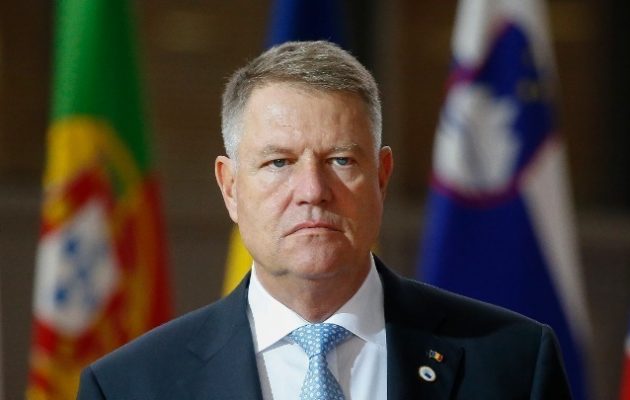 Ρουμανία: Ο Κλάους Γιοχάνις νικητής των προεδρικών εκλογών