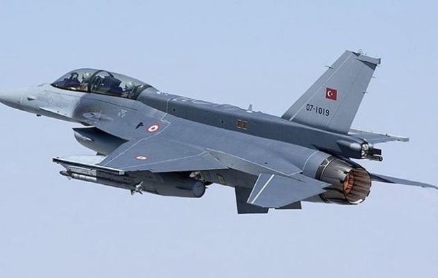 Προκλητικοί οι Τούκροι και ανήμερα τα Χριστούγεννα – Παραβίασαν τον εθνικό εναέριο χώρο