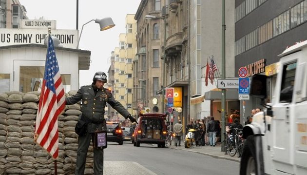 Ληστεία με πυροβολισμούς σε καφετέρια στο Βερολίνο