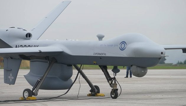Παρουσιάστηκε στη Λάρισα το πρώτο drone της Πολεμικής Αεροπορίας (βίντεο)
