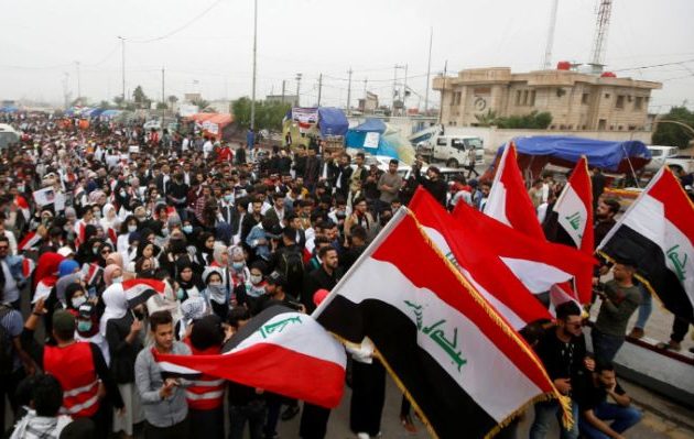 Έκρυθμη η κατάσταση στο Ιράκ – Οι διαδηλωτές δεν δέχονται κανένα γνωστό πολιτικό στην κυβέρνηση