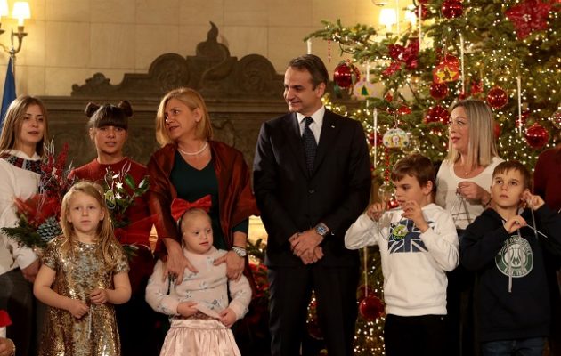 Ο Μητσοτάκης πάει στην πατρίδα του Αβέρωφ για να αποφασίσει για Πρόεδρο Δημοκρατίας