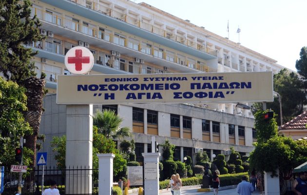 Συνελήφθη 20χρονος πατέρας – Το βρέφος του νοσηλεύεται σε κρίσιμη κατάσταση στο Παίδων