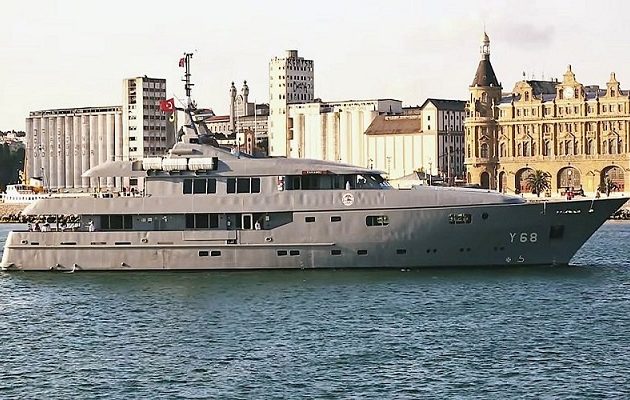 Πλοίο του Πολεμικού Ναυτικού της Τουρκίας έγινε «πλωτό παλάτι» του Ερντογάν