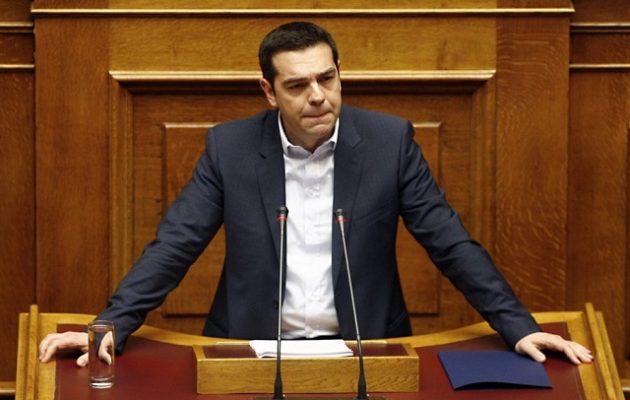 Τσίπρας κατά Μητσοτάκη: Προϋπολογισμός γεμάτο απάτες για λίγους και εκλεκτούς