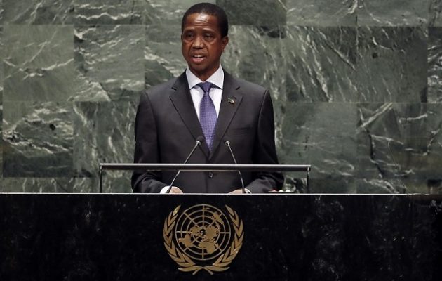 Ο πρόεδρος της Ζάμπια μειώνει το μισθό του μετά την αλματώδη αύξηση των τιμών