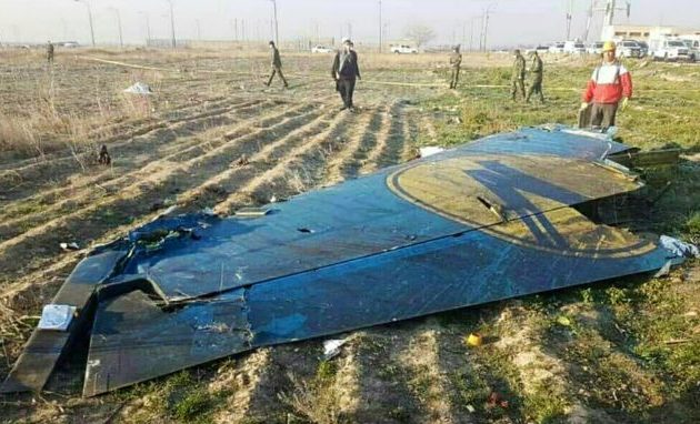 Το Ιράν αρνείται ότι βαλλιστικός του πύραυλος έπληξε το Boeing 737