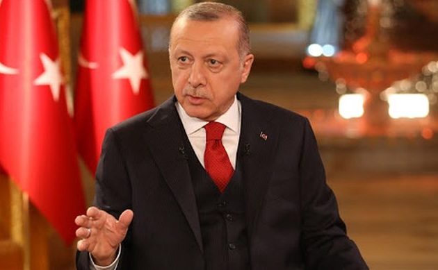 Ο Ερντογάν καταρρέει δημοσκοπικά – Προσφυγικό και οικονομία τον «θάβουν»