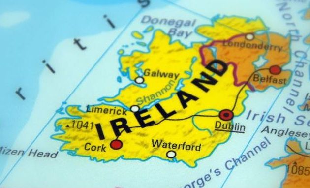 Το Σιν Φέιν ζητά από την ΕΕ να υποστηρίξει σχέδιο για επανένωση της Ιρλανδίας