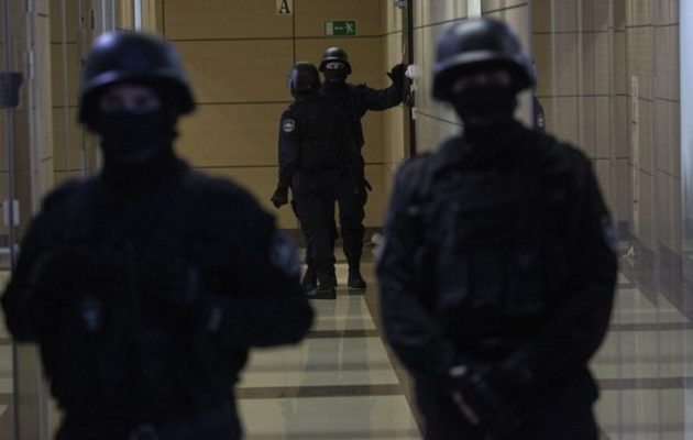 Ρωσία: Πρώην αξιωματούχος αυτοκτόνησε μέσα στο δικαστήριο όταν ανακοινώθηκε η ποινή του