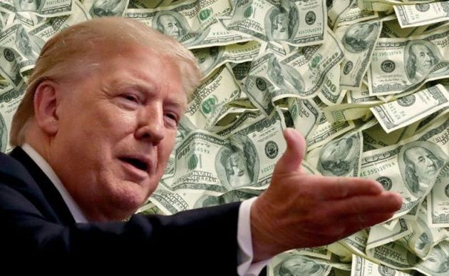 Ο Τραμπ έχει μέχρι στιγμής 232 εκ. δολάρια για προεκλογική εκστρατεία και ο Σάντερς 108 εκ.