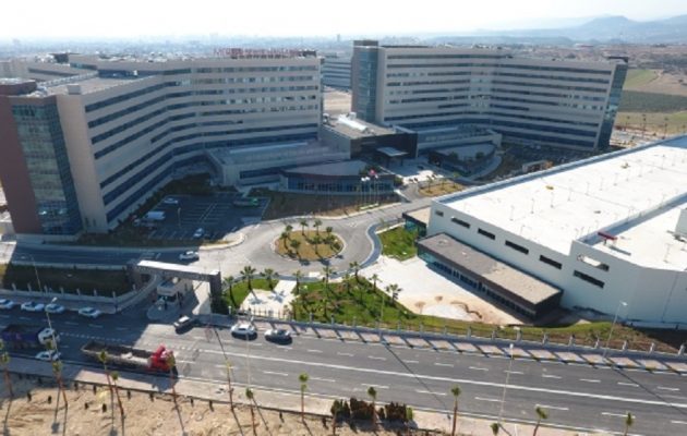 Τουρκία: Ο Ερντογάν μετέτρεψε όλα τα νοσοκομεία ιδιωτικά και δημόσια σε «πανδημικά» για τον κοροναϊό