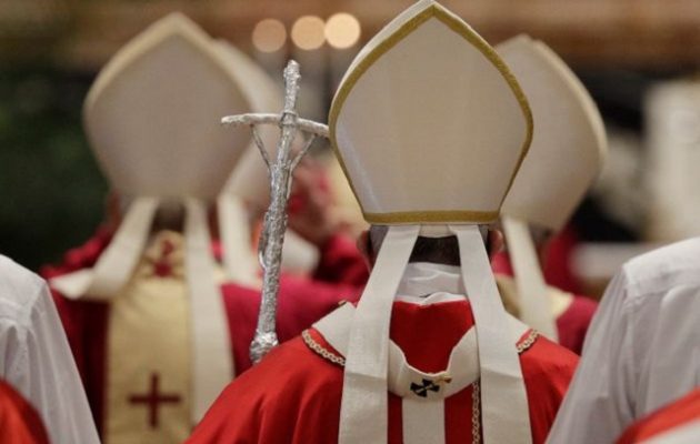 Κοροναϊός: Τέλος λειτουργίες, γάμοι, κηδείες στις καθολικές εκκλησίες στην Ιταλία μέχρι τις 3 Απριλίου