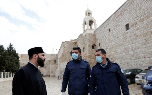 Κοροναϊός: 51 προσκυνητές που επιστρέφουν στα Ιωάννινα από το Ισραήλ θα τεθούν σε περιορισμό σπίτια τους