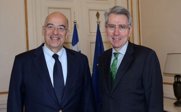 Δένδιας και Πάιατ συζήτησαν τις πρόσφατες προκλητικές ενέργειες της Τουρκίας