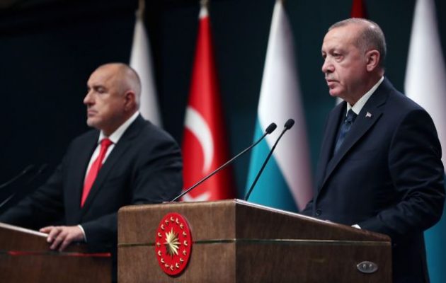 Ο Ερντογάν κατηγόρησε την Ελλάδα ότι σκότωσε δύο πρόσφυγες