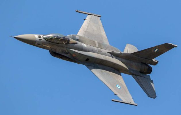 Το μήνυμα πιλότου F-16 για την 25η Μαρτίου: «Η Ελλάδα πάντα έβγαινε πιο δυνατή, αυτό θα γίνει και τώρα» (βίντεο)