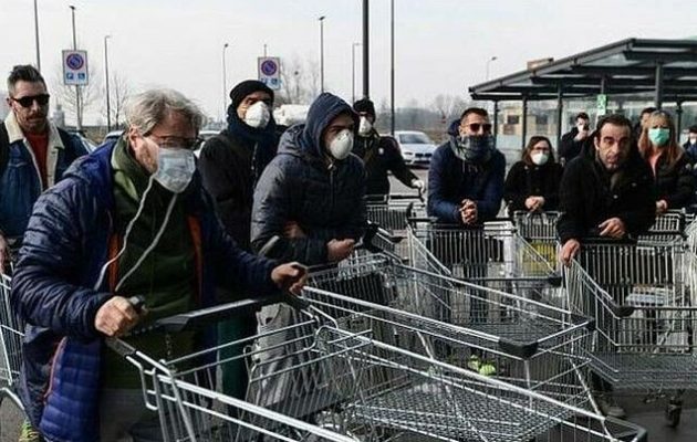 Ιταλία: Η κυβέρνηση διαθέτει 4,7 δισ. ευρώ για να αγοράζουν οι πολίτες τρόφιμα και φάρμακα