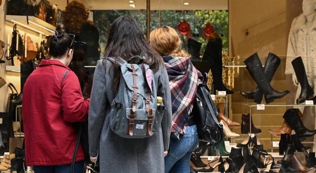 Kοροναϊός: Κλείνουν όλα τα εμπορικά καταστήματα – Ποιες επιχειρήσεις εξαιρούνται από το «λουκέτο»