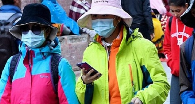 Νέος φονικός ιός απειλεί την Κίνα – Νεκρός μέσα σε λεωφορείο (βίντεο)