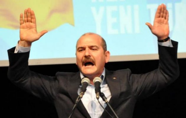 Σε κατάσταση αμόκ οι Τούρκοι: Οδηγίες Σοϊλού στους μετανάστες πώς να περάσουν στην Ελλάδα