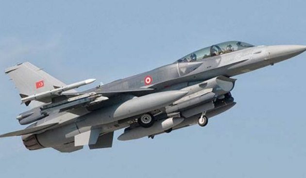 Οι Τούρκοι βομβάρδισαν συριακό αεροδρόμιο και κατέρριψαν δύο συριακά μαχητικά – Η Ρωσία προειδοποίησε