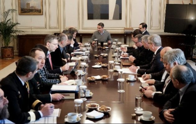 ΚΥΣΕΑ: Ασύμμετρη απειλή η «εισβολή» μεταναστών που ενθαρρύνει η Τουρκία – 5 μέτρα για να αποτραπεί