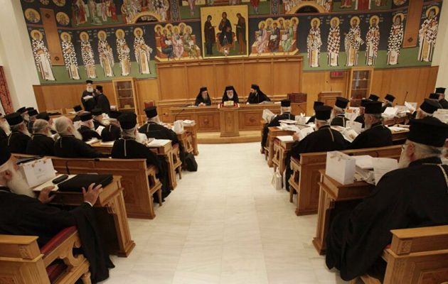 Καζάνι που βράζει η Ιεραρχία λόγω… Πρωτοψάλτη – Ένα βήμα πριν την «ανταρσία» πολλοί μητροπολίτες