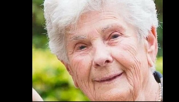 90χρονη αρνήθηκε τον αναπνευστήρα για να σωθούν νεότεροι από τον κοροναϊό