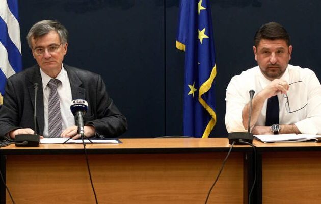 Με ελικόπτερο στον οικισμό Ρομά στη Λάρισα Τσιόδρας-Χαρδαλιάς