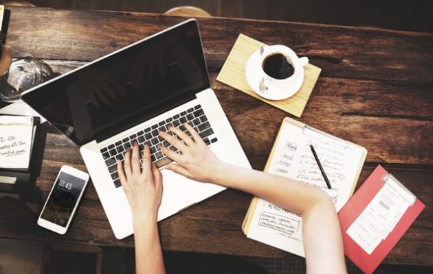 Απρόθυμο να επιστρέψει στο γραφείο το 67% των εργαζομένων