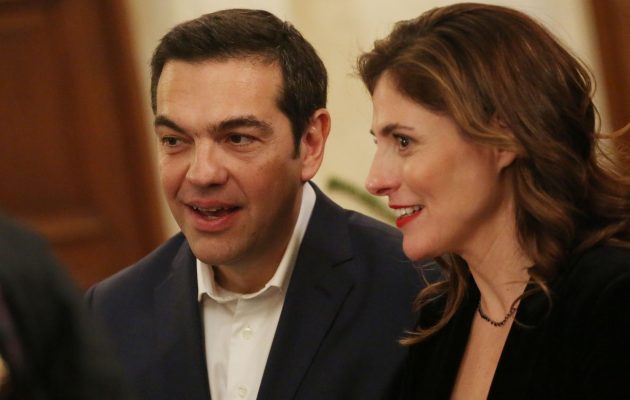 Πόθεν έσχες: Τα εισοδήματα του Αλέξη Τσίπρα και της Μπέτυς Μπαζιάνα