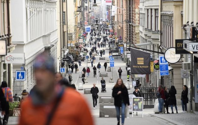 Αύξηση ρεκόρ στα νέα κρούσματα κορωνοϊού στη Σουηδία