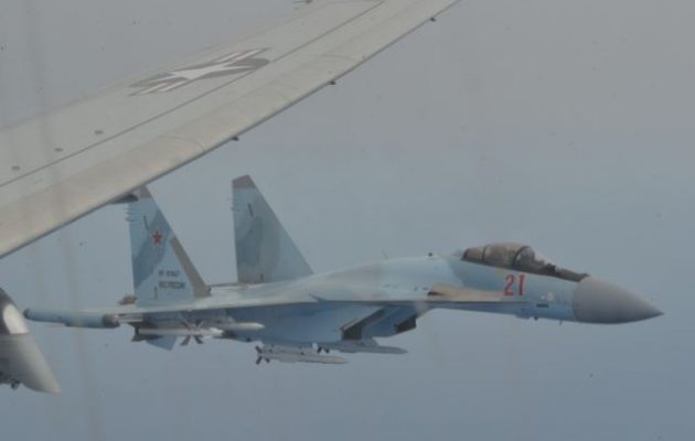 Δύο ρωσικά Su-35 αναχαίτισαν αμερικανικό P-8A στη Μεσόγειο – Δείτε φωτο ντοκουμέντα