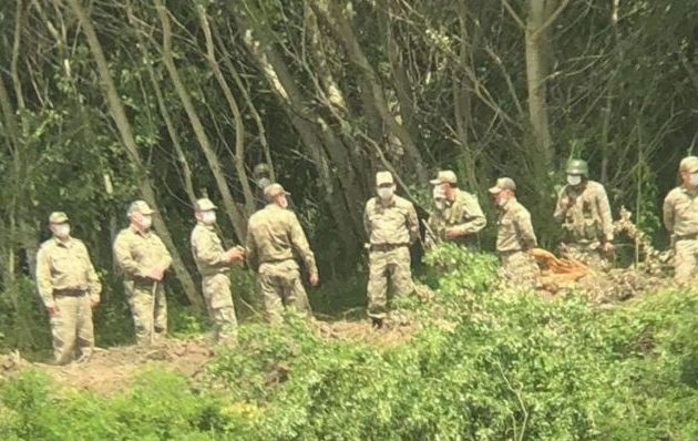 Πέτσας: Οι φωτογραφίες με τους Τούρκους στρατιώτες δεν είναι σε ελληνικό έδαφος