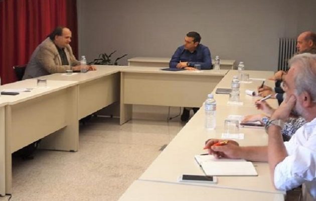 Τσίπρας: Αχρείαστο ρίσκο το άνοιγμα των δημοτικών – Τι είπε για τη βιντεοσκόπηση