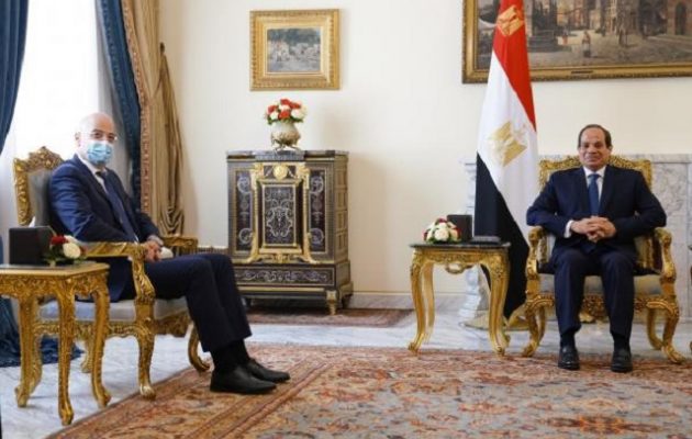 Δένδιας: Με την Αίγυπτο ξαναπιάσαμε το νήμα για την ΑΟΖ