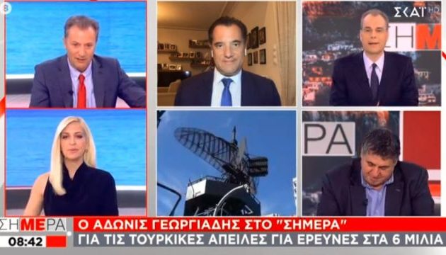 Τώρα παριστάνει και τον ΥΠΕΞ ο Άδωνις; Θα ασχοληθεί με το Υπουργείο του επιτέλους;