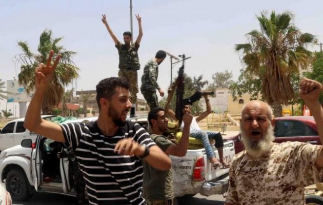 Λιβύη: Οι Τουρκολίβυοι ισλαμιστές ανακοίνωσαν κατάπαυση πυρός