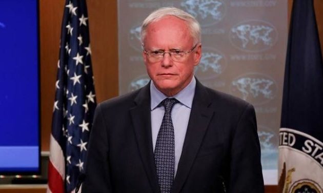 Ο Τζέιμς Τζέφρεϊ απείλησε τα Εμιράτα με κυρώσεις εάν εξομαλύνουν τις σχέσεις τους με τη Συρία