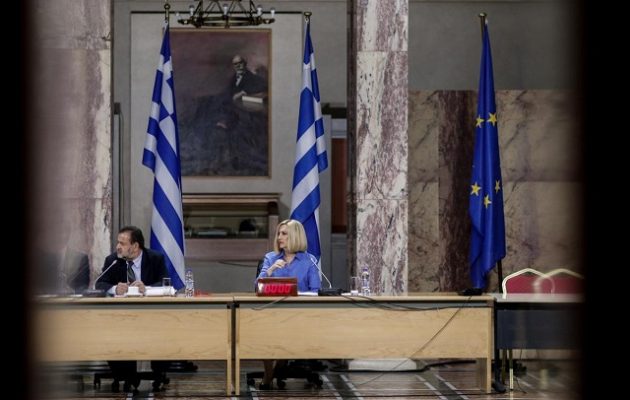 Η Γεννηματά προειδοποίησε και δεν διέγραψε τους αντάρτες Παπανδρέου- Καστανίδη
