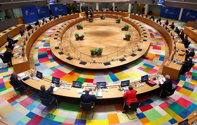 Σύνοδος Κορυφής: Διχασμένοι οι Ευρωπαίοι για την ενεργειακή κρίση – Συμβιβαστική λύση