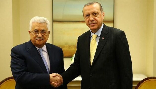 Ο Παλαιστίνιος πρόεδρος Αμπάς συνεχάρη τον Ερντογάν για τη μετατροπή της Αγίας Σοφίας σε τζαμί