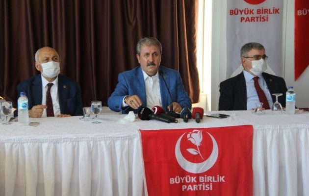 Τούρκος εθνοϊσλαμιστής: «Στο μέλλον η τουρκική σημαία μπορεί να κυματίζει στην Ελλάδα»