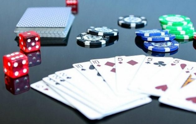 Ποιες επιχειρήσεις θα μείνουν κλειστές μέχρι το τέλος Αυγούστου