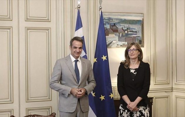 Μητσοτάκης και Ζαχαρίεβα σχολίασαν πώς Ελλάδα και Βουλγαρία από εχθροί έγιναν φίλοι