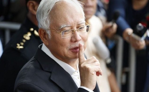 12 χρόνια φυλακή στον πρώην πρωθυπουργό της Μαλαισίας για διαφθορά