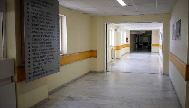 Συγγενείς εισέβαλαν σε νοσοκομείο της Ξάνθης για να πάρουν ασθενή με κορωνοϊό